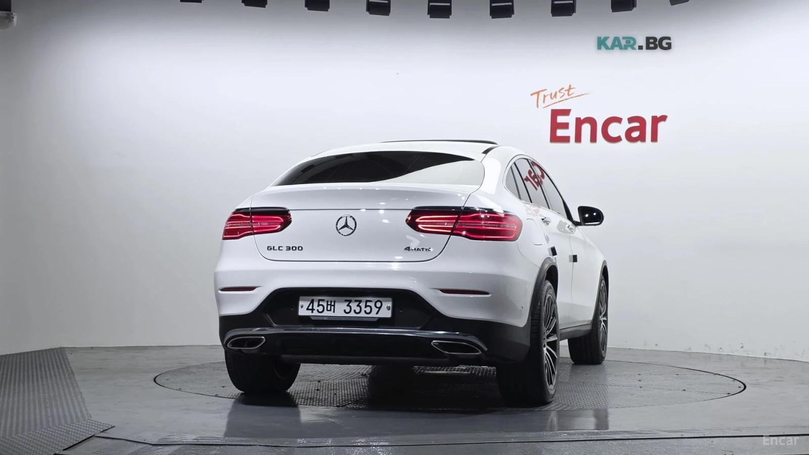 Mercedes-Benz GLC 300 4MATIC* AMG-LINE* ПОДГРЕВ* 360* КАМЕРА* HUD* , снимка 4 - Автомобили и джипове - 55324187