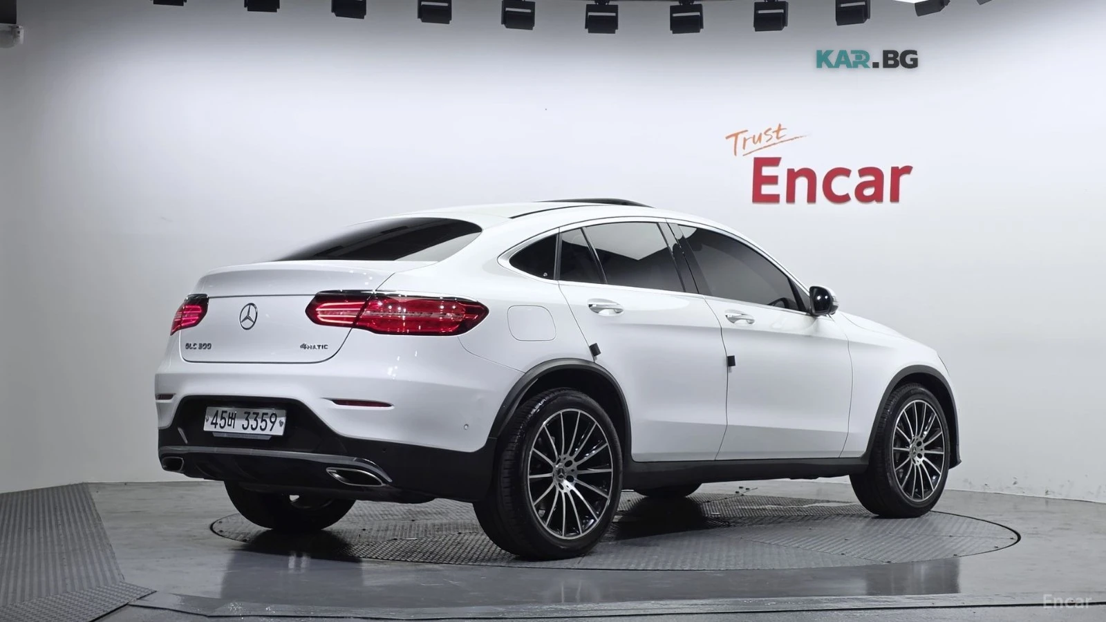 Mercedes-Benz GLC 300 4MATIC* AMG-LINE* ПОДГРЕВ* 360* КАМЕРА* HUD* , снимка 3 - Автомобили и джипове - 55324187