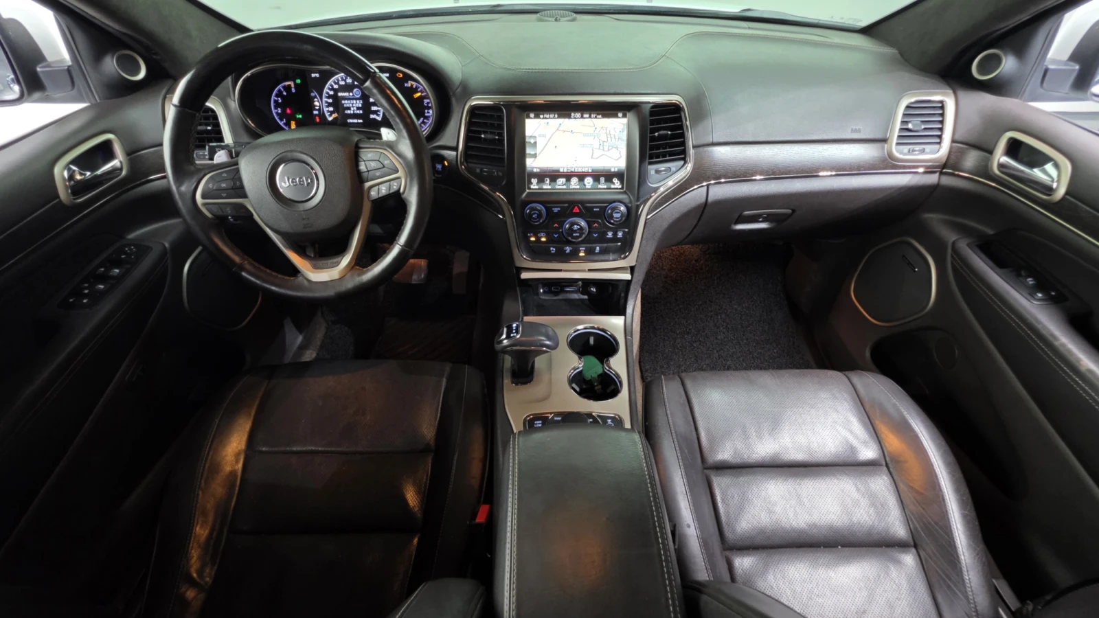 Jeep Cherokee 3.0* ЕЛ. БАГАЖНИК* BLIND SPOT* ЛЮК* КРАЙНА ЦЕНА, снимка 7 - Автомобили и джипове - 55594787