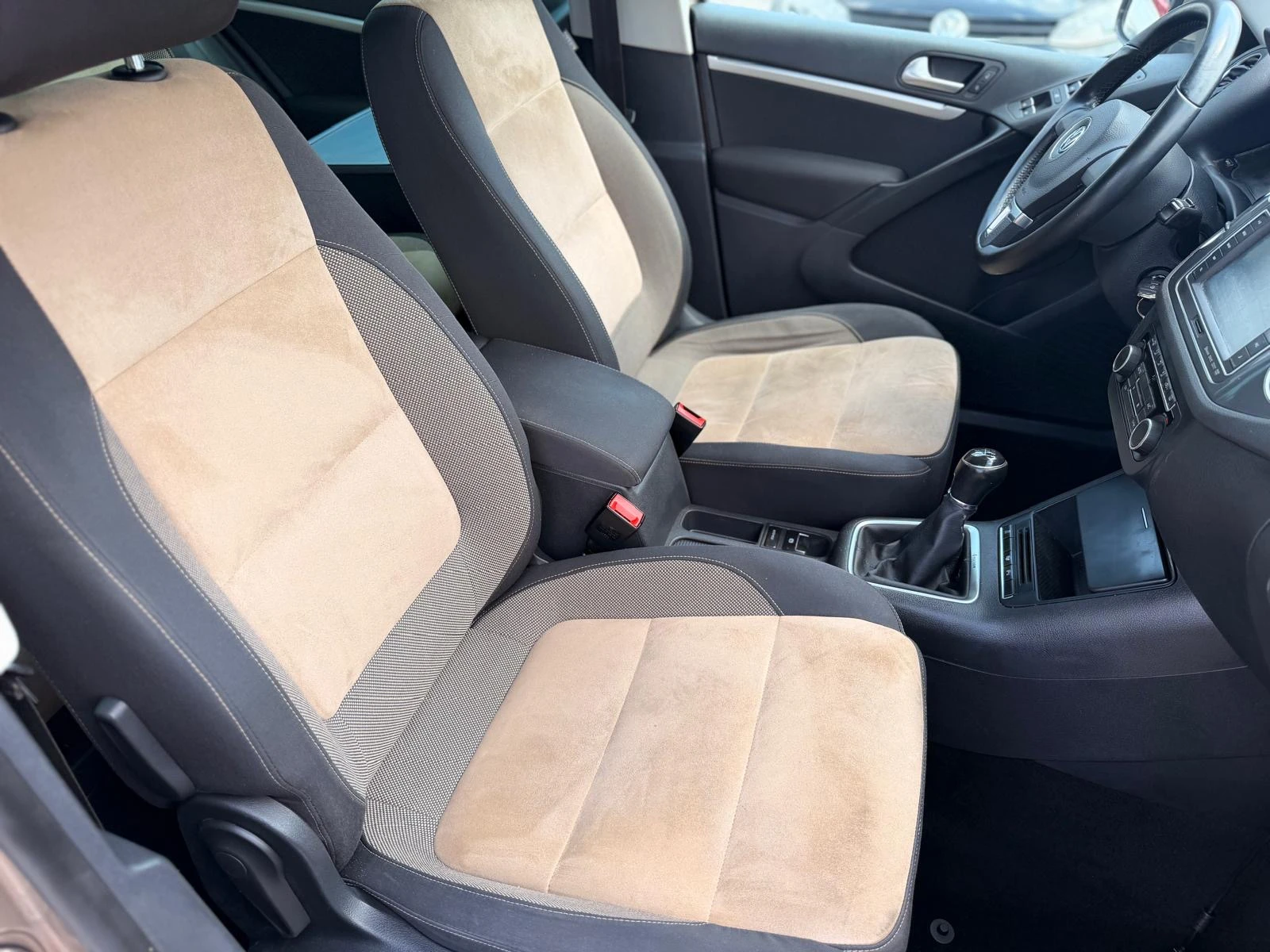 VW Tiguan 2.0TDI 4MOTION  | Mobile.bg � ����������� 10