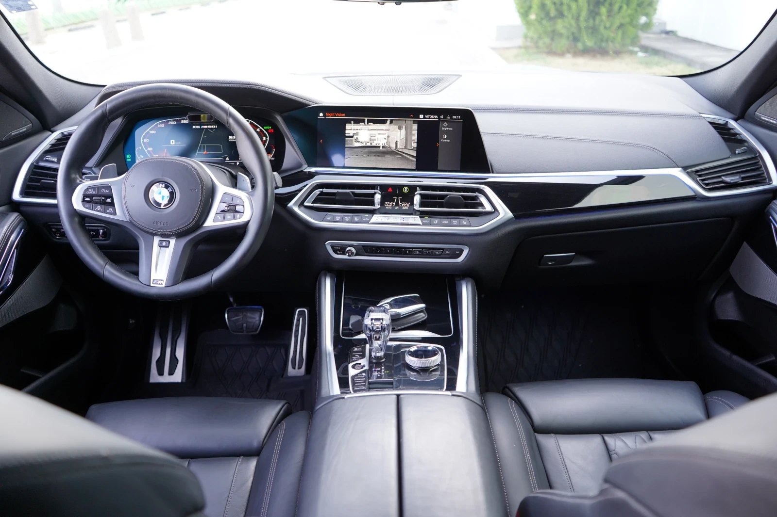 BMW X6 M50i* M-PACK* DISTR* GLOW* NIGHT V* KEYLESS* H/K*  | Mobile.bg � ����������� 14