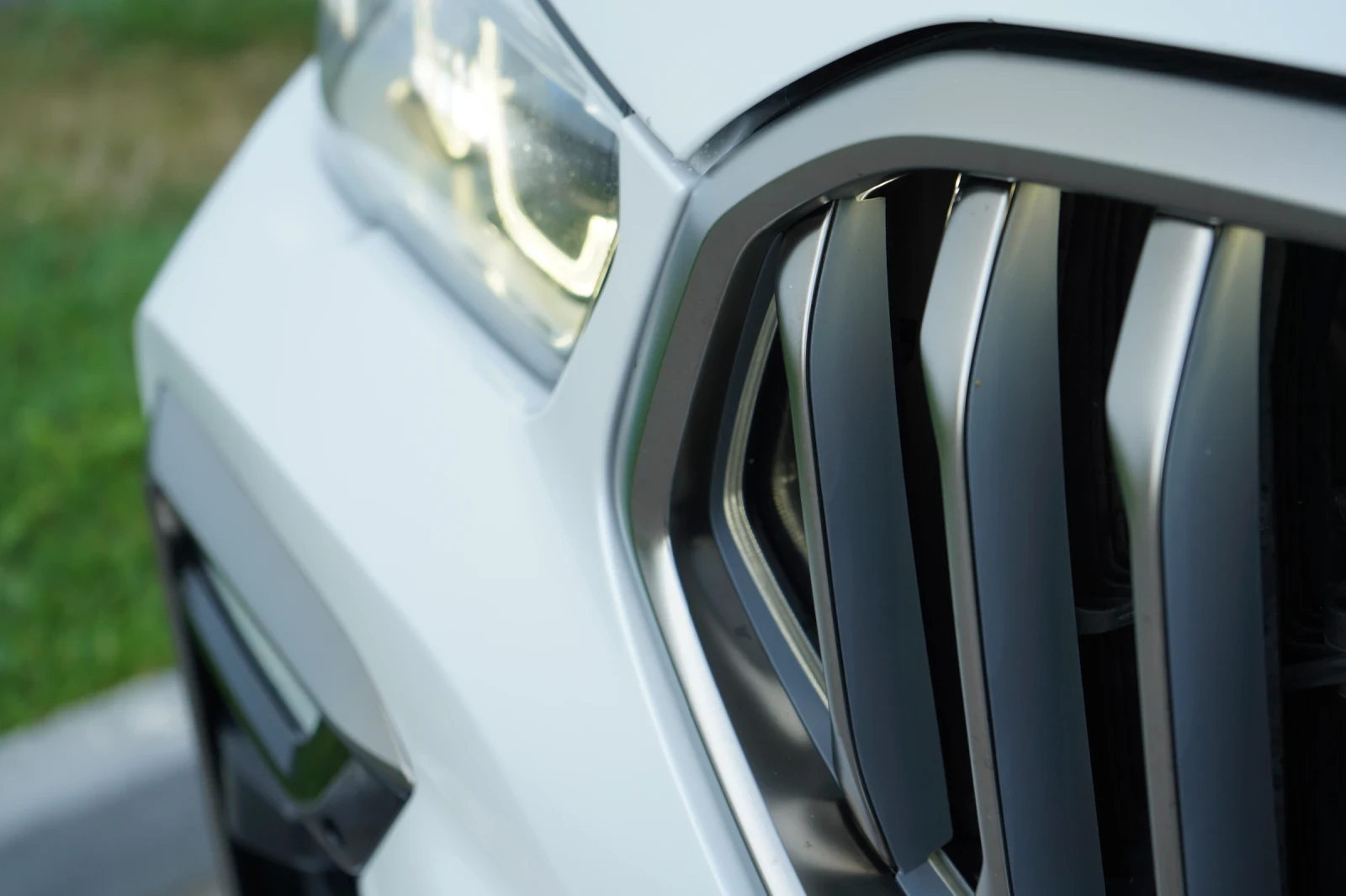 BMW X6 M50i* M-PACK* DISTR* GLOW* NIGHT V* KEYLESS* H/K*  | Mobile.bg � ����������� 17