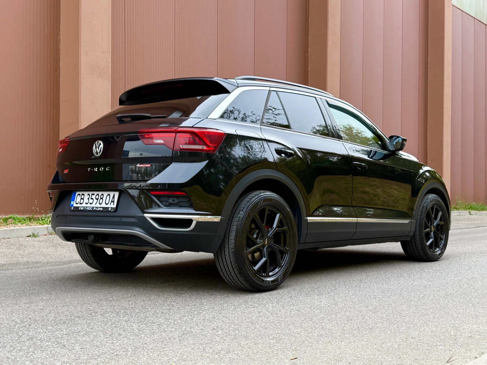 VW T-Roc R-LINE 1.5 TSI | 150 к.с. | AUTOMATIC | ГАРАНЦИЯ, снимка 4 - Автомобили и джипове - 56227029