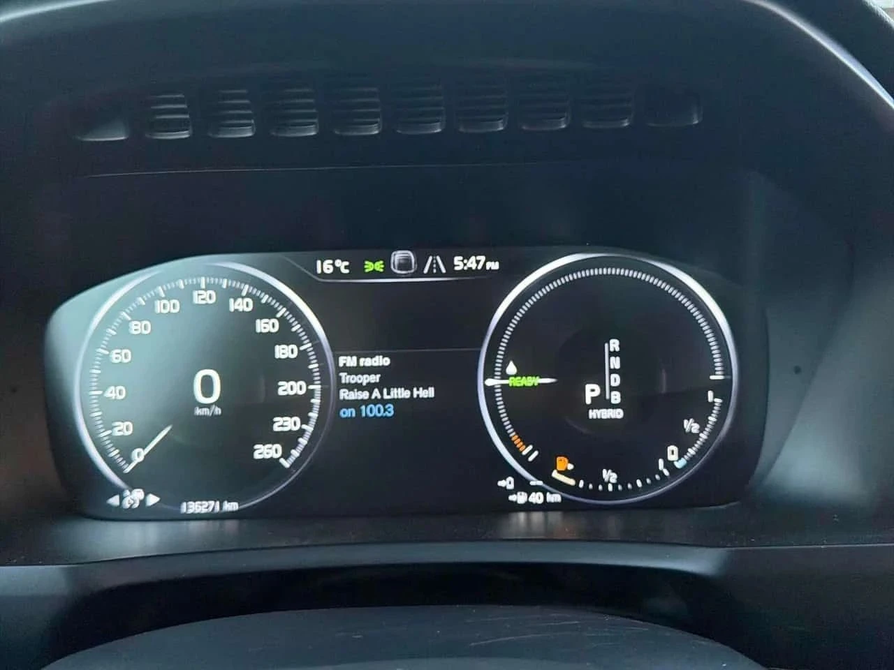 Volvo Xc90, снимка 8 - Автомобили и джипове - 56690232