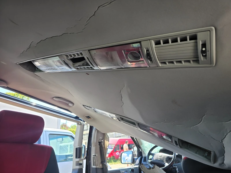 VW T5 MULTIVAN 2.5 TDI, снимка 5 - Бусове и автобуси - 51668285