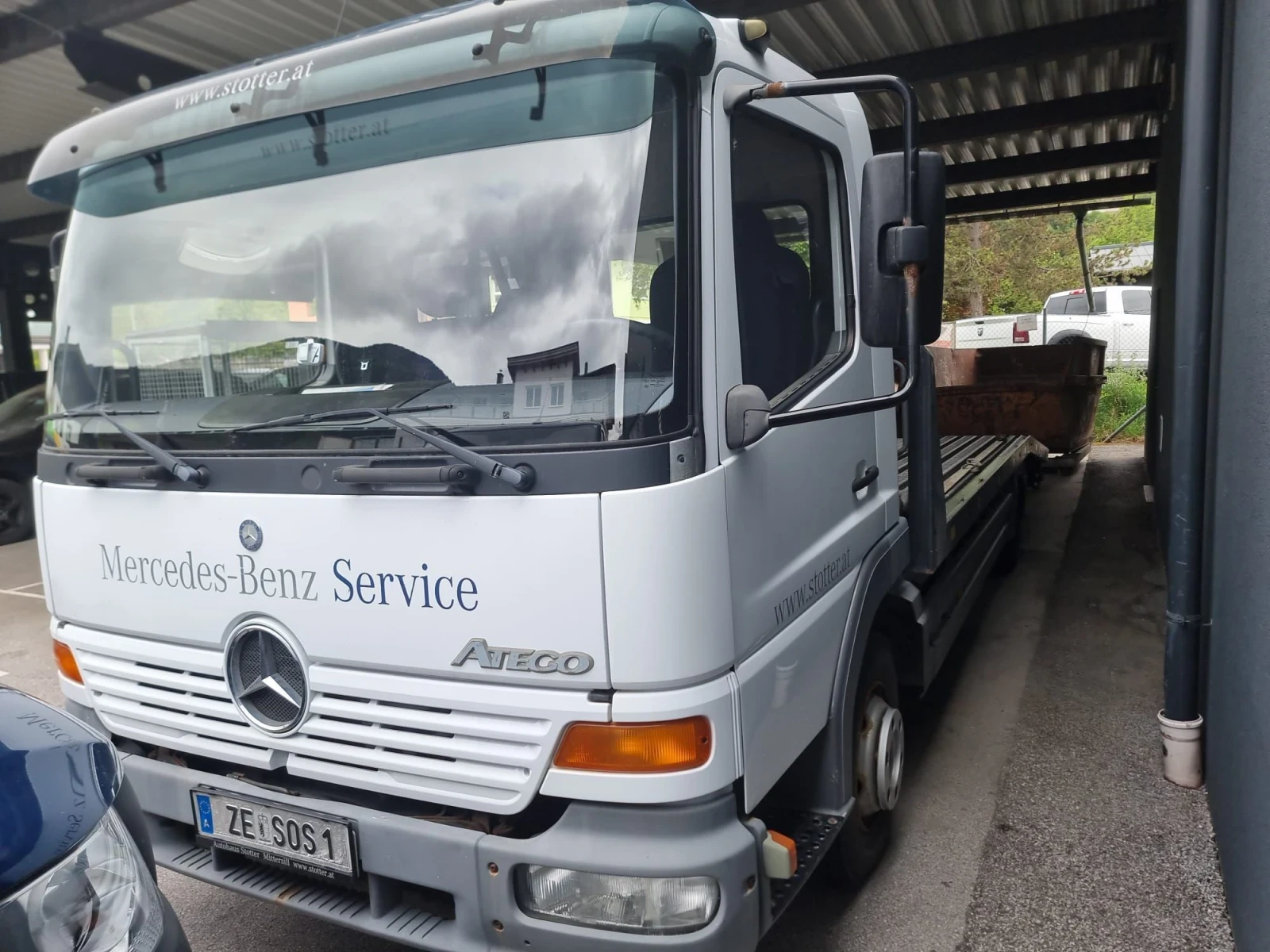 Mercedes-Benz Atego 818 EURO 3 Пътна помощ, снимка 2 - Камиони - 55951200