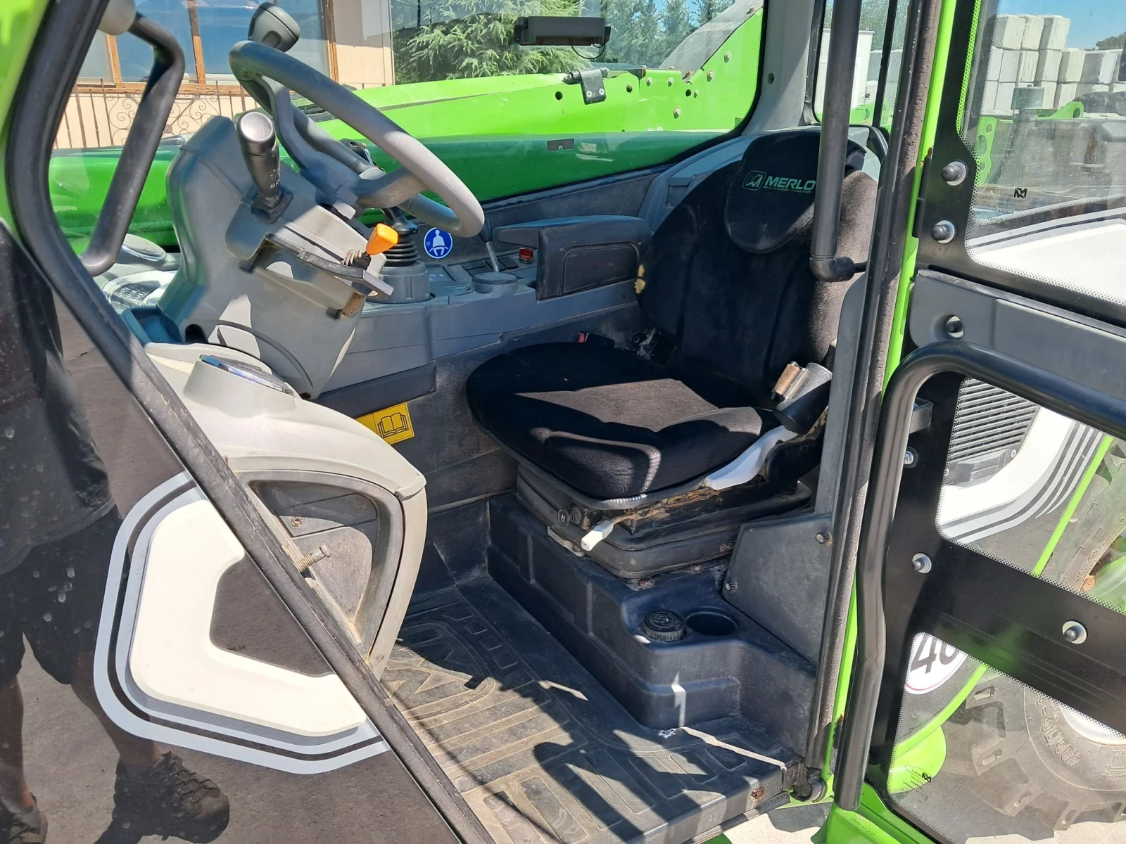 Телескопичен товарач Merlo TF 33.7, снимка 6 - Селскостопанска техника - 55777035