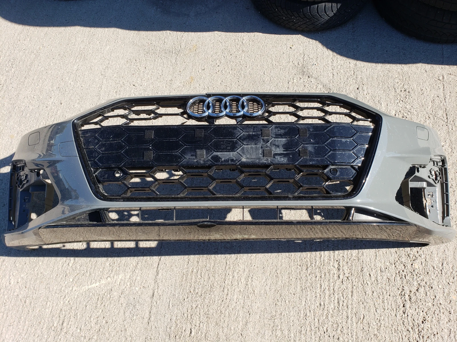 Оригинална броня за AUDI A4 B9 S4 S-LINE ....8W0807683F....