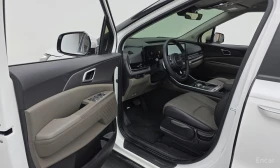 Kia Carnival * 2.2D* PRESTIGE* КОЖА* ПОДГРЕВ* ОБДУХВАНЕ* , снимка 10