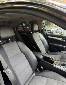Mercedes-Benz C 220, снимка 3