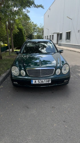 Mercedes-Benz E 220, снимка 1