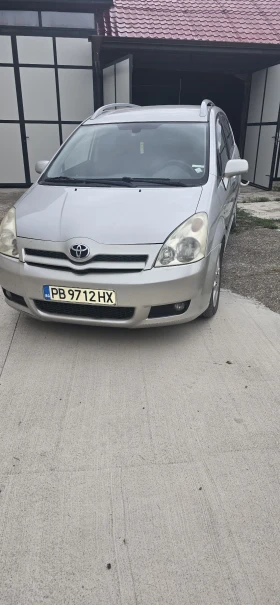 Обява за продажба на Toyota Corolla verso 1.8 LPC ~6 000 лв. - изображение 1