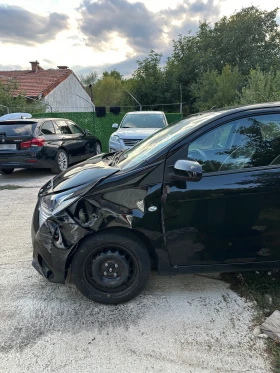 Toyota Aygo 9632km - 4900 € - 11881338 12