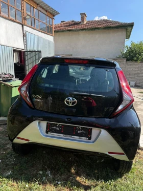 Toyota Aygo 9632km - 4900 € - 11881338 2