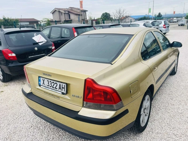 Volvo S60 2.4i, снимка 5 - Автомобили и джипове - 45749501