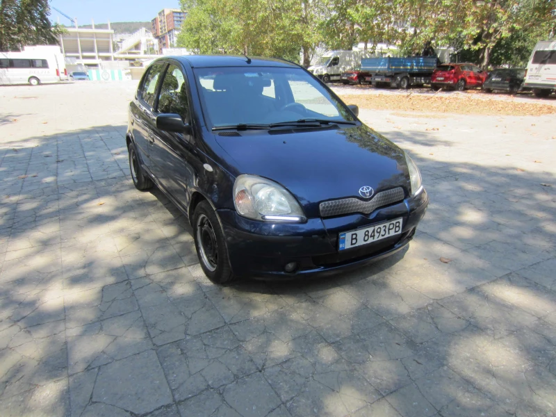 Toyota Yaris лек автомобил, снимка 2 - Автомобили и джипове - 46919275