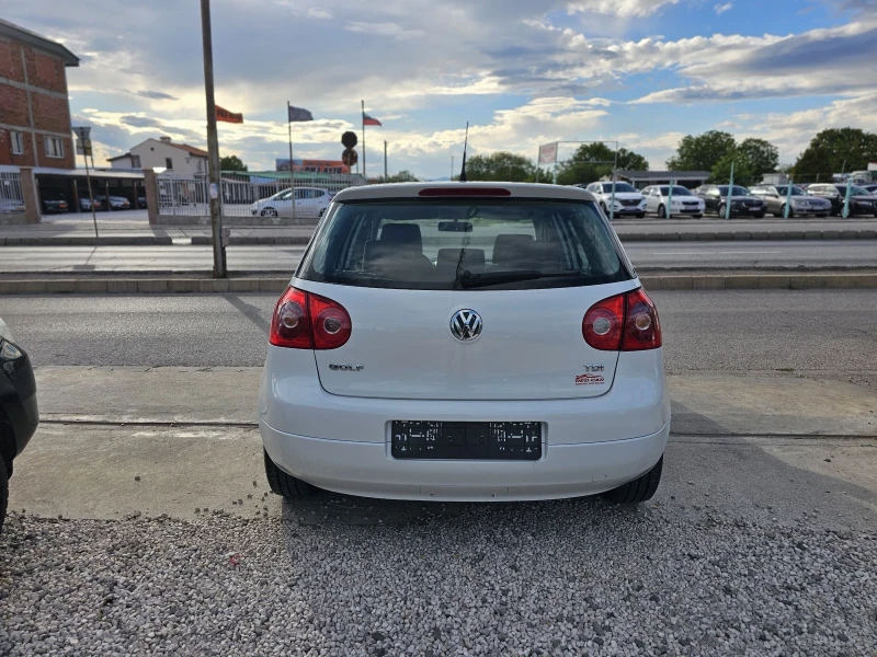 VW Golf 1.9 TDI, снимка 7 - Автомобили и джипове - 47233678