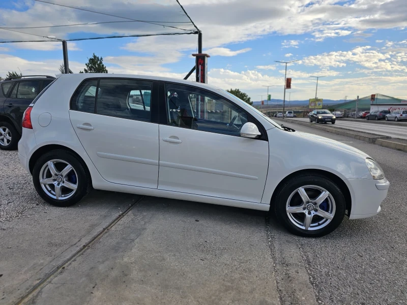 VW Golf 1.9 TDI, снимка 5 - Автомобили и джипове - 47233678