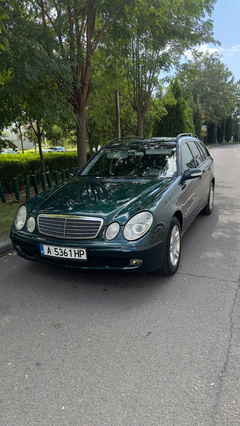 Mercedes-Benz E 220, снимка 2 - Автомобили и джипове - 47329776