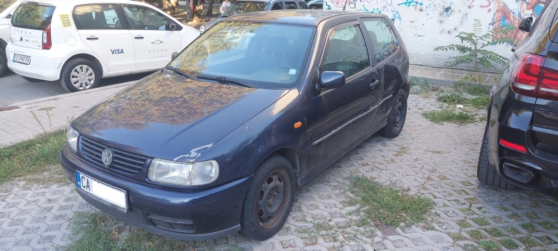 VW Polo 1, 6, снимка 1 - Автомобили и джипове - 47394387