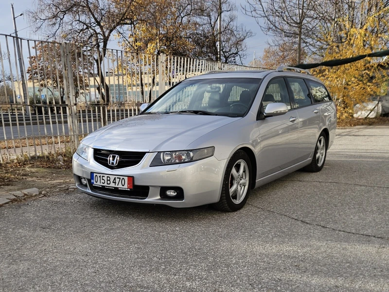 Honda Accord 2.4i-VTEC Executive Touring, снимка 1 - Автомобили и джипове - 47468700