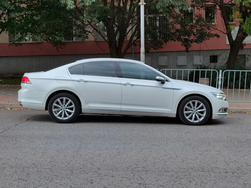 VW Passat 8, снимка 5 - Автомобили и джипове - 48886119