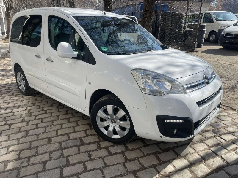 Citroen Berlingo, снимка 3 - Автомобили и джипове - 49394130