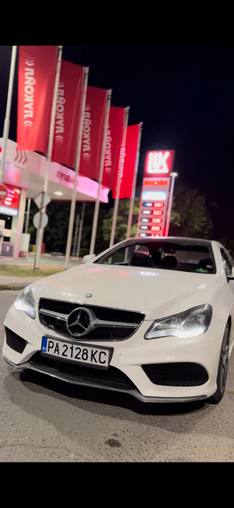 Mercedes-Benz E 220 E220CDI, снимка 2 - Автомобили и джипове - 52425447