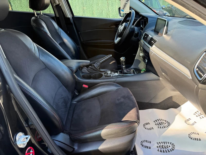 Mazda 3 2.0d/150hp/GT-M/HeadUp/NAVI/BOSSE/, снимка 11 - Автомобили и джипове - 52325919