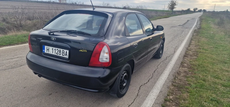 Daewoo Nubira 2.0, снимка 3 - Автомобили и джипове - 52575922