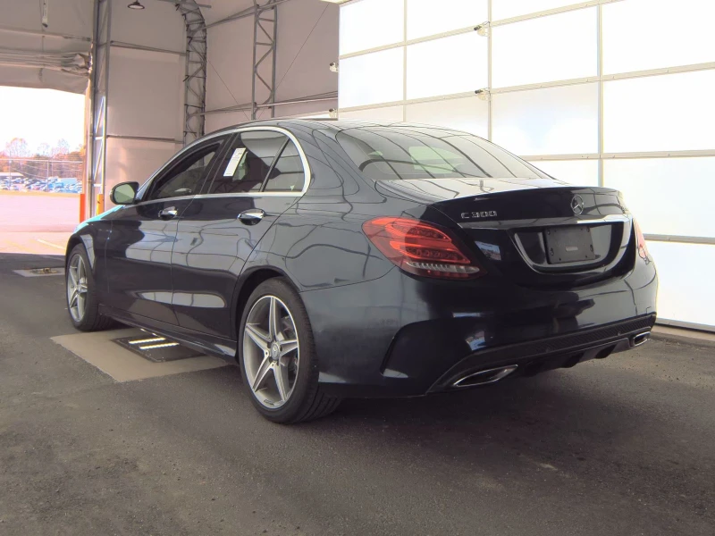 Mercedes-Benz C 300 4MATIC, снимка 4 - Автомобили и джипове - 52484419