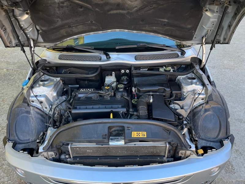 Mini Cooper 1.6 i, снимка 17 - Автомобили и джипове - 52957318