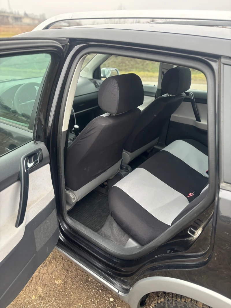 VW Polo Cross 1.2, снимка 8 - Автомобили и джипове - 53213329