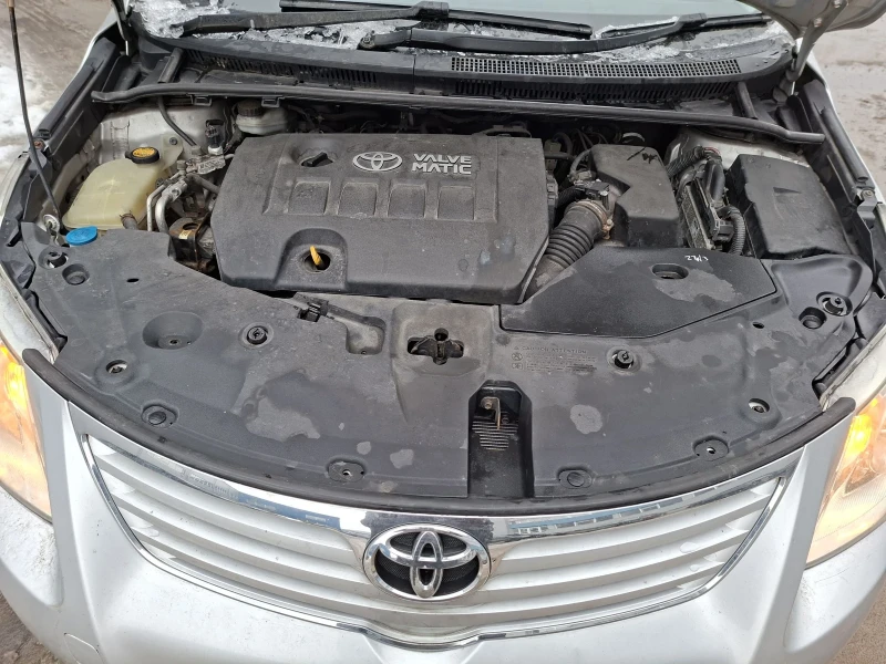 Toyota Avensis ДесенВолан, снимка 11 - Автомобили и джипове - 53535969