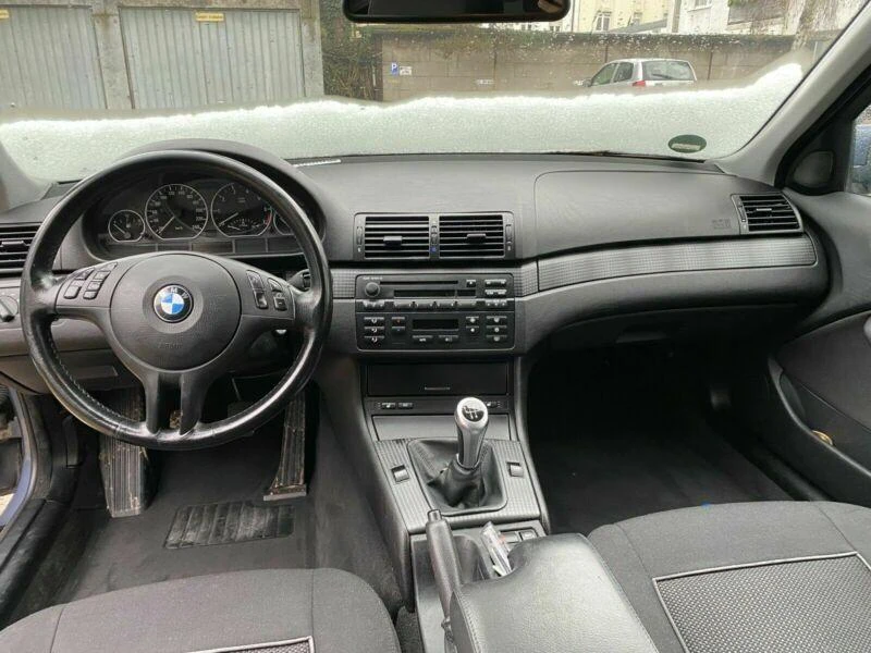 BMW 320 BMW 320 e46 320d 150к.с  - изображение 4