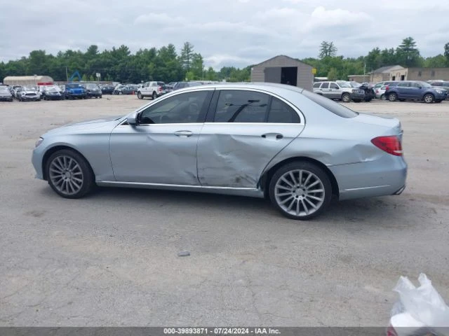 Mercedes-Benz E 300 4MATIC | РЕАЛНИ КИЛОМЕТРИ | СЕРВИЗНА ИСТОРИЯ!!!, снимка 4 - Автомобили и джипове - 47812012