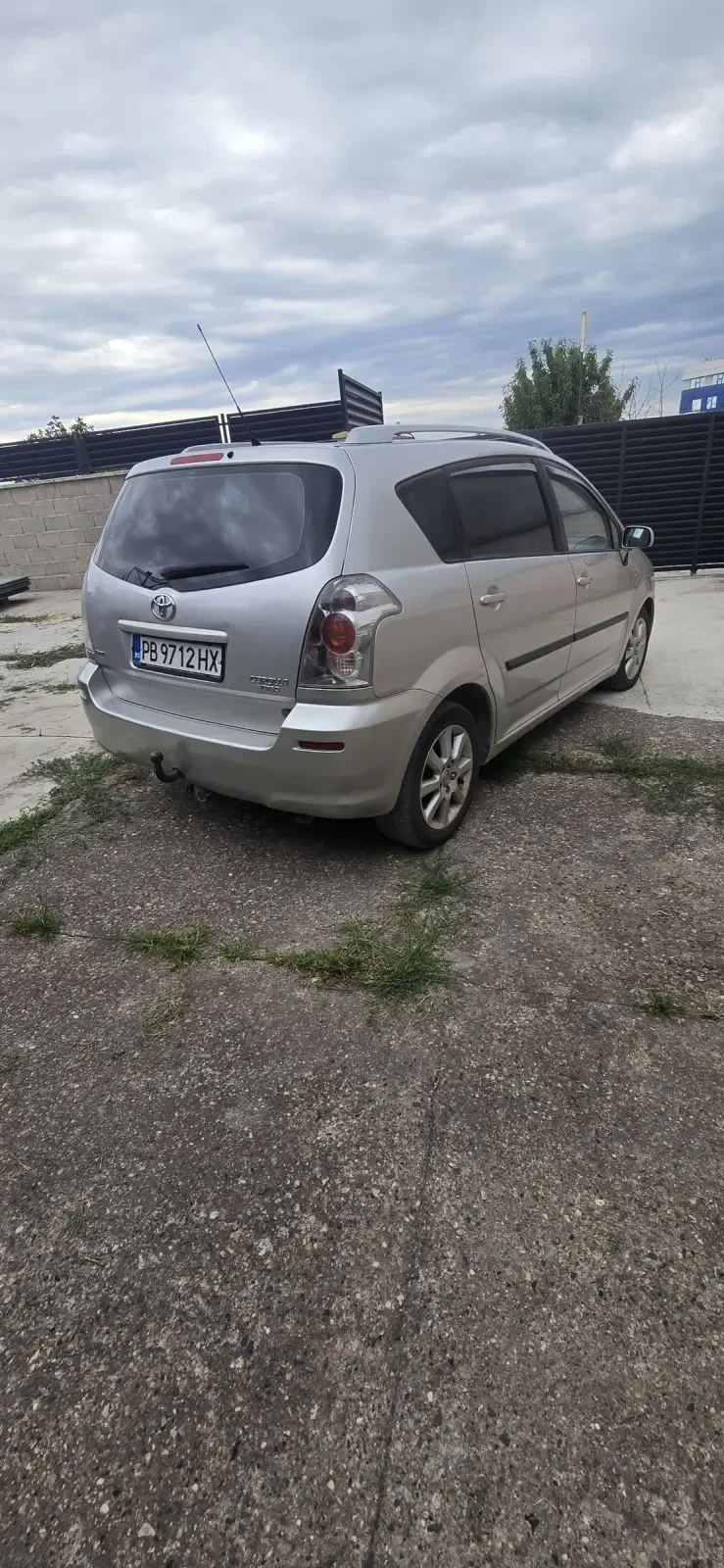 Toyota Corolla verso 1.8 LPC - изображение 5