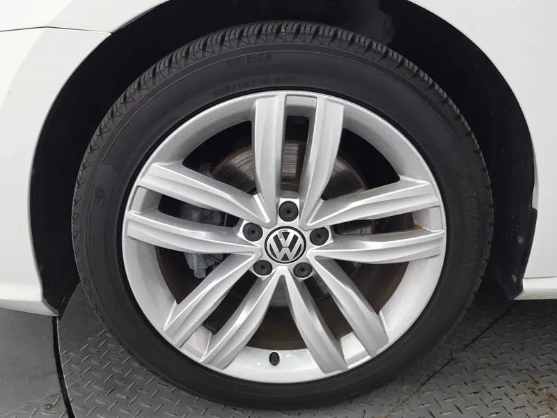VW Passat 2.0 Tsi B7, снимка 5 - Автомобили и джипове - 55923203
