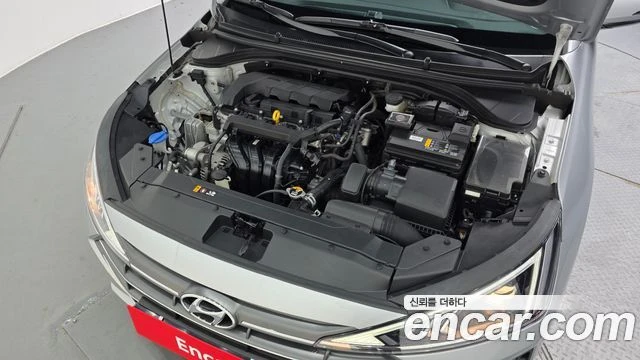 Hyundai Elantra, снимка 6 - Автомобили и джипове - 56082434