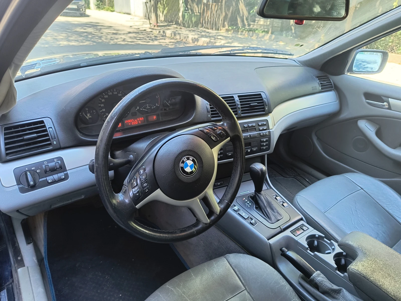BMW 330  - изображение 4