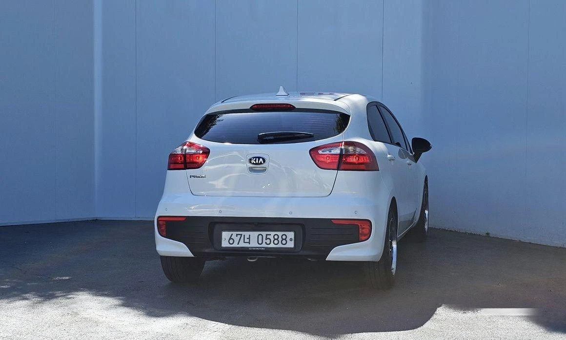 Kia Pride 5DR 1.4 MPI Trendy * НАЙ-ДОБРА ЦЕНА В БЪЛГАРИЯ*  - изображение 4
