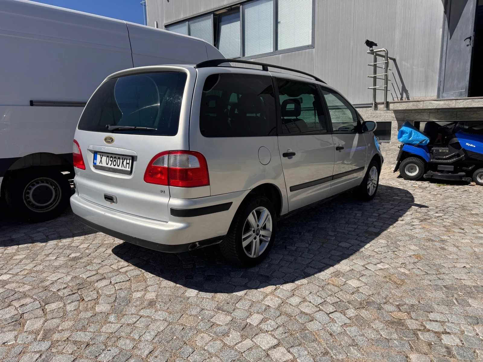 Ford Galaxy 2.3 - изображение 5