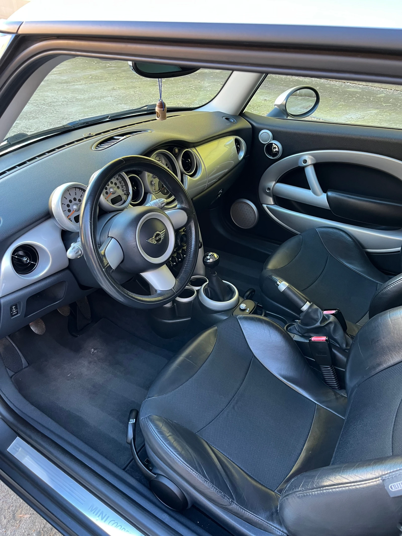 Mini Cooper 1.6 i - изображение 9