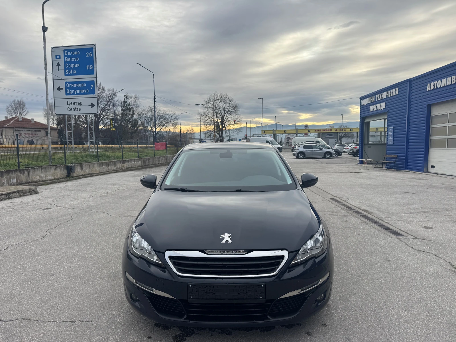 Peugeot 308 1.6 HDI - изображение 8