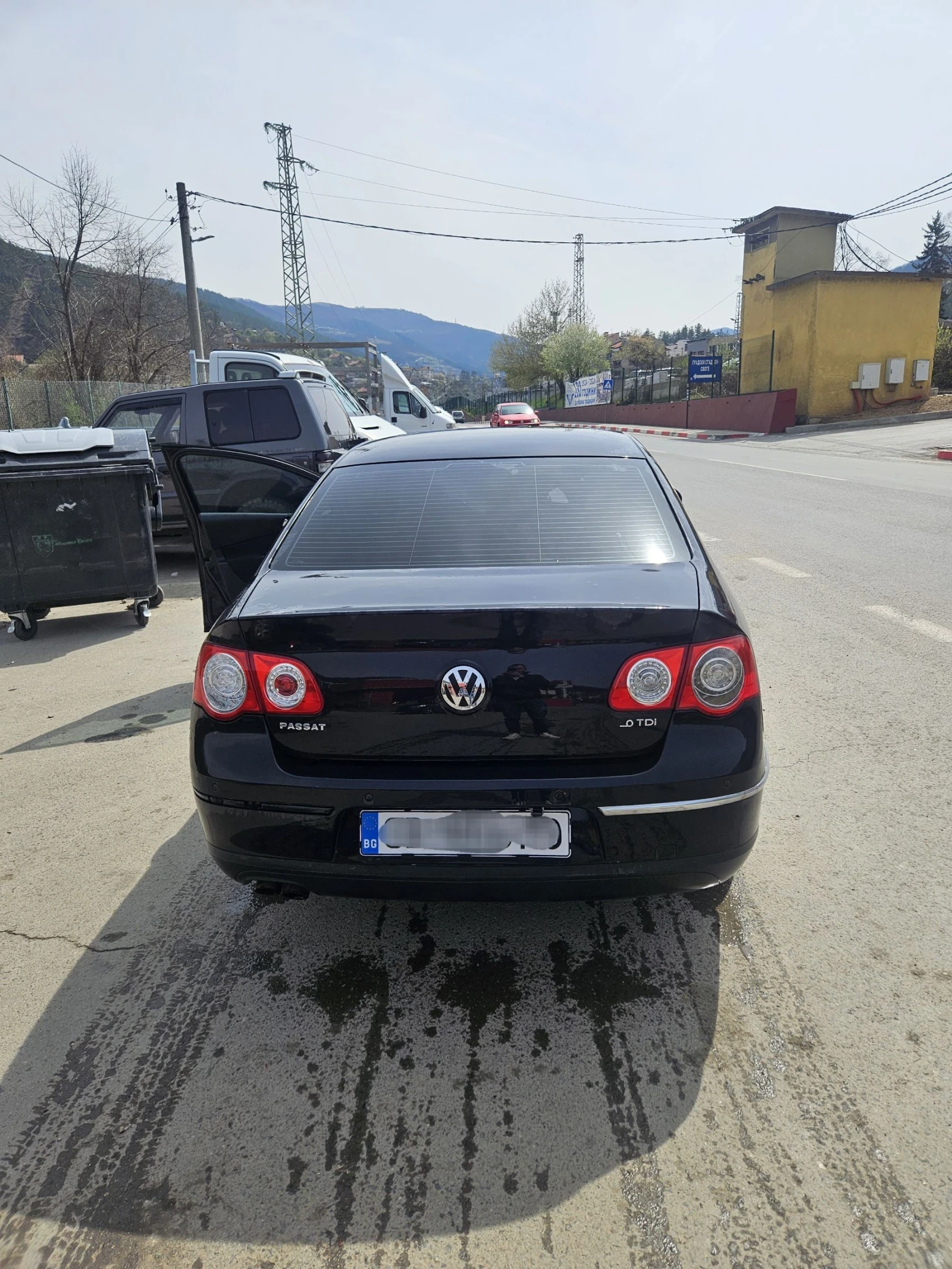 VW Passat, снимка 10 - Автомобили и джипове - 54202545