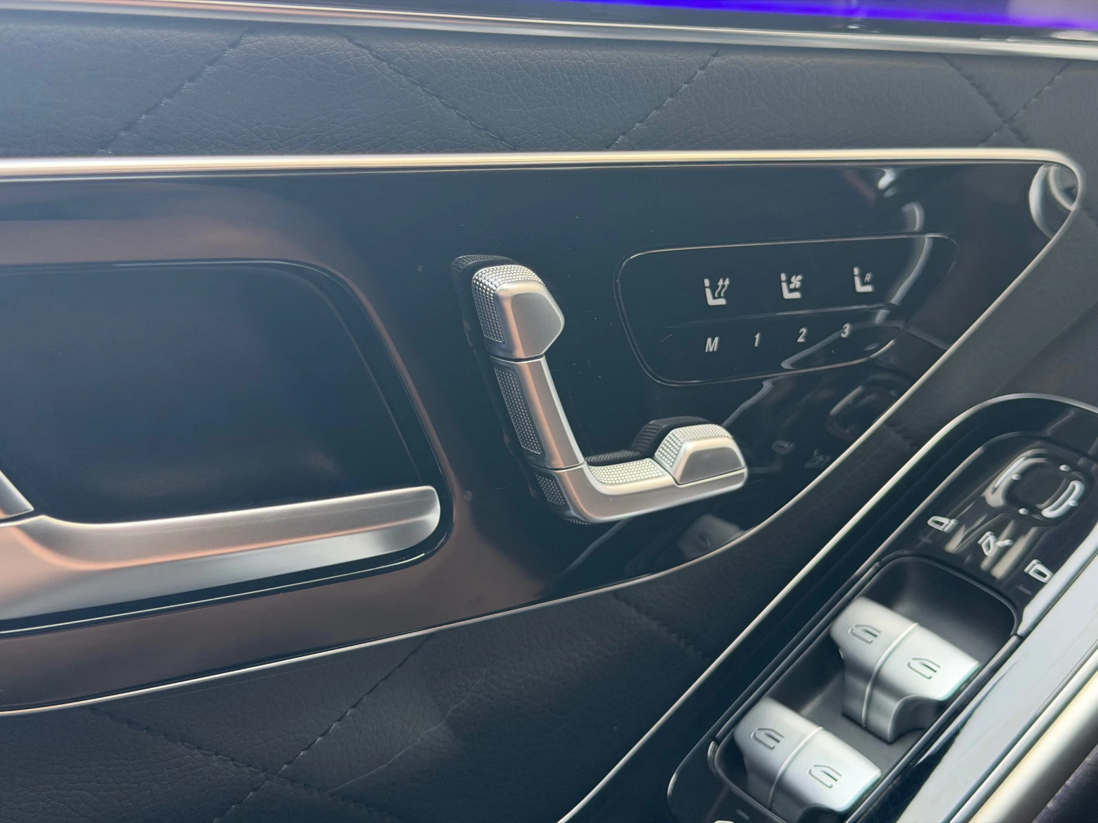 Mercedes-Benz S 400 D AMG 4matik, снимка 9 - Автомобили и джипове - 54414598