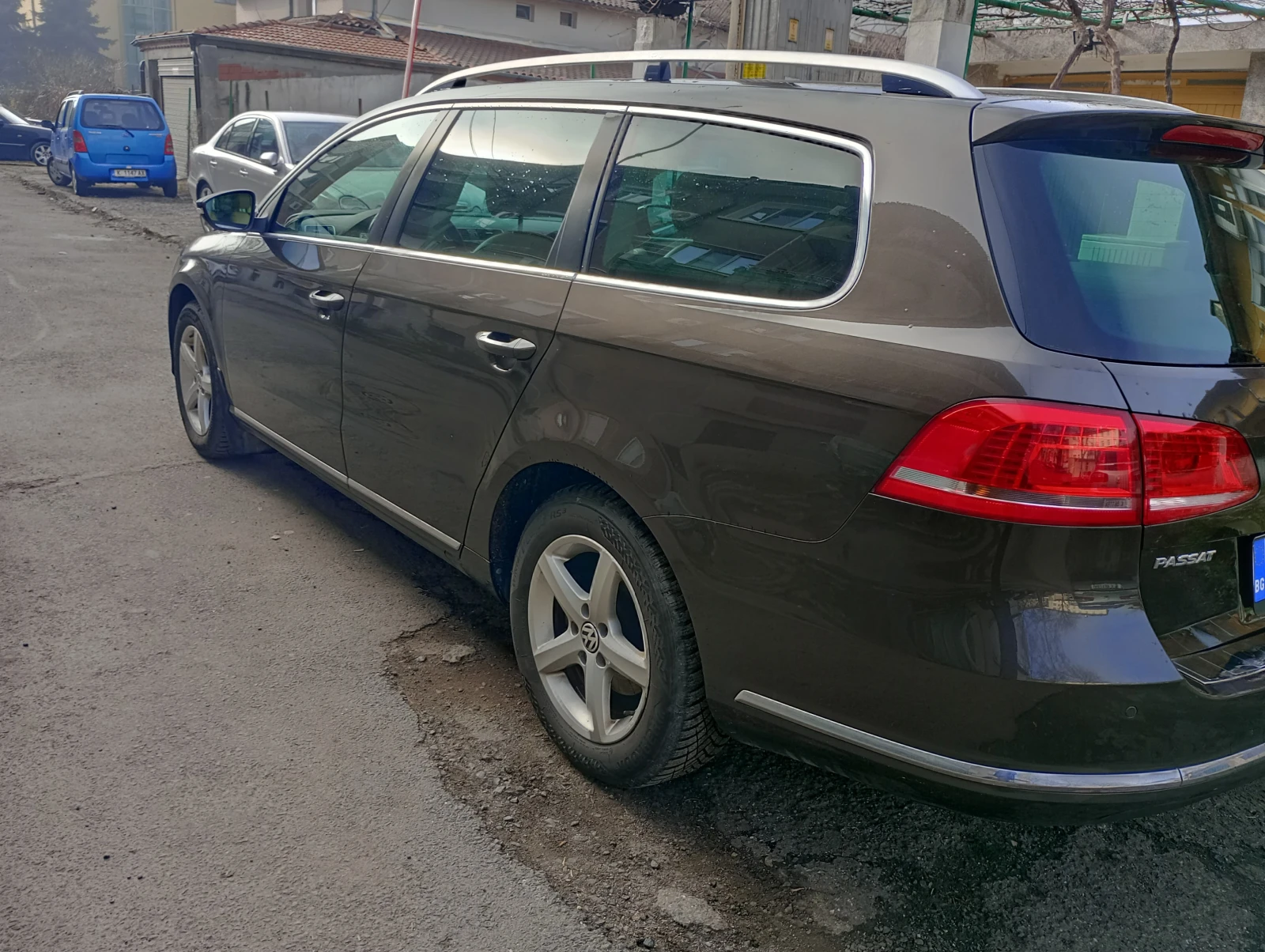 VW Passat, снимка 4 - Автомобили и джипове - 54421395
