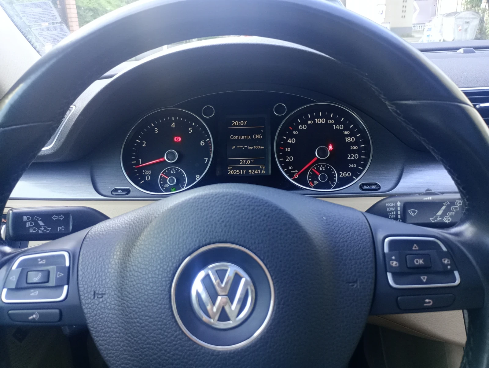 VW Passat, снимка 5 - Автомобили и джипове - 54904850