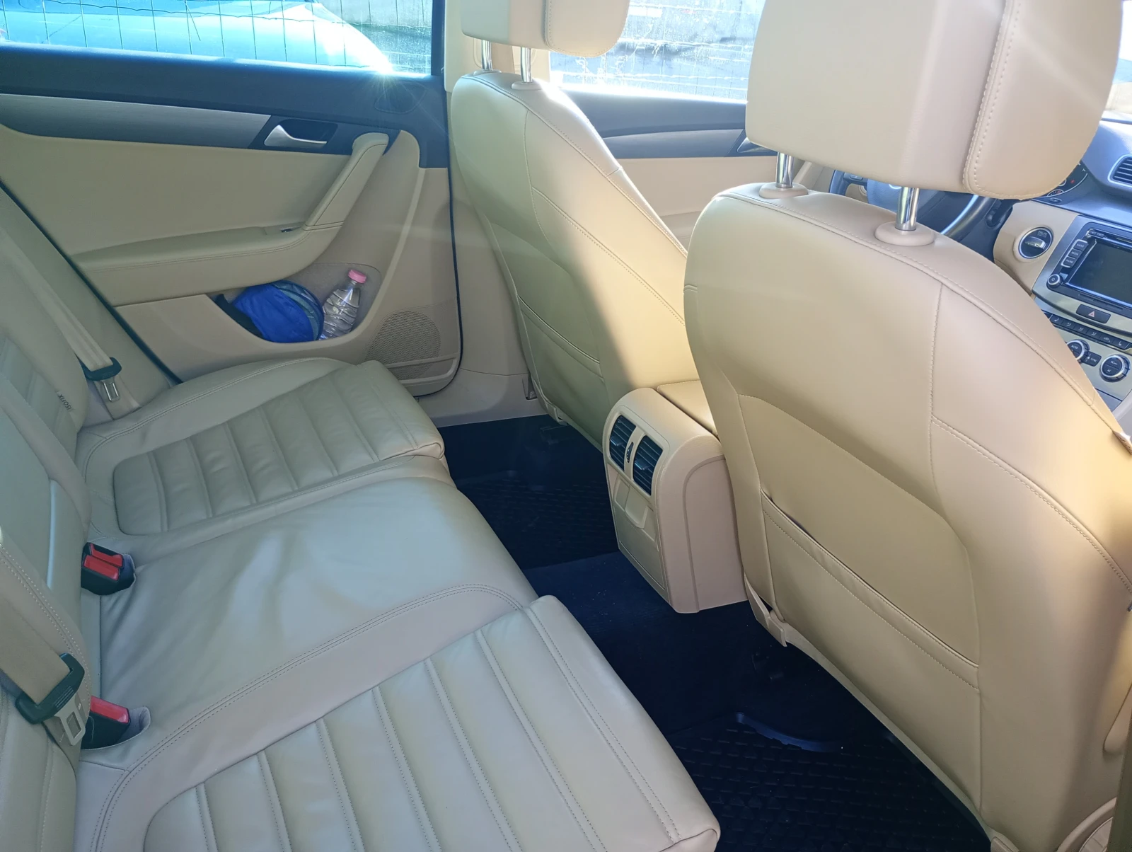 VW Passat, снимка 7 - Автомобили и джипове - 54421395
