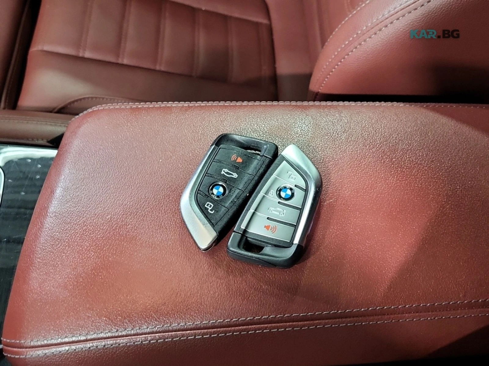 BMW i4 * M50* XDRIVE* КОЖА* ПОДГРЕВ* КАМЕРА* HEAD-UP* ПАН, снимка 8 - Автомобили и джипове - 54925144